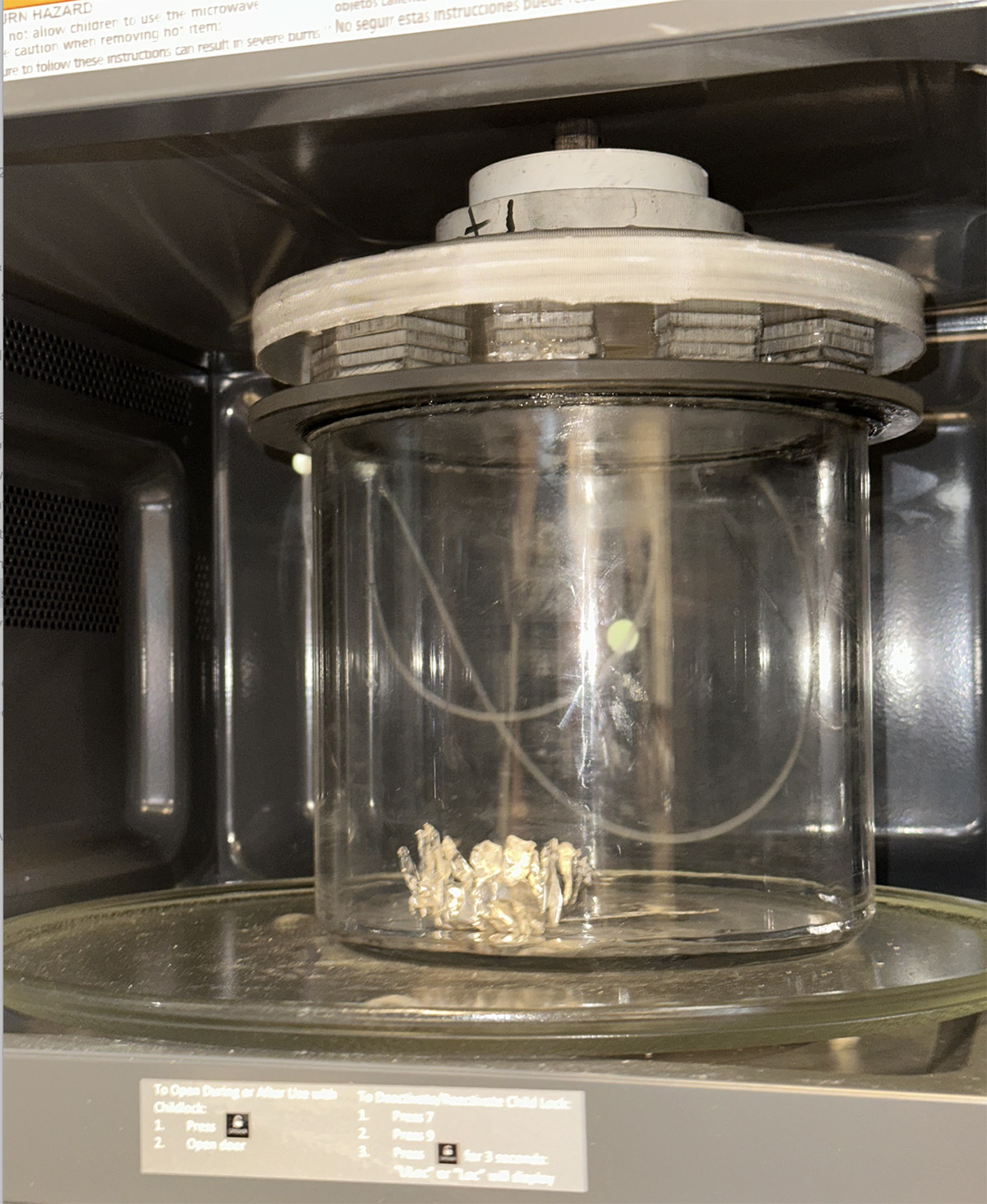 beaker-w-foil